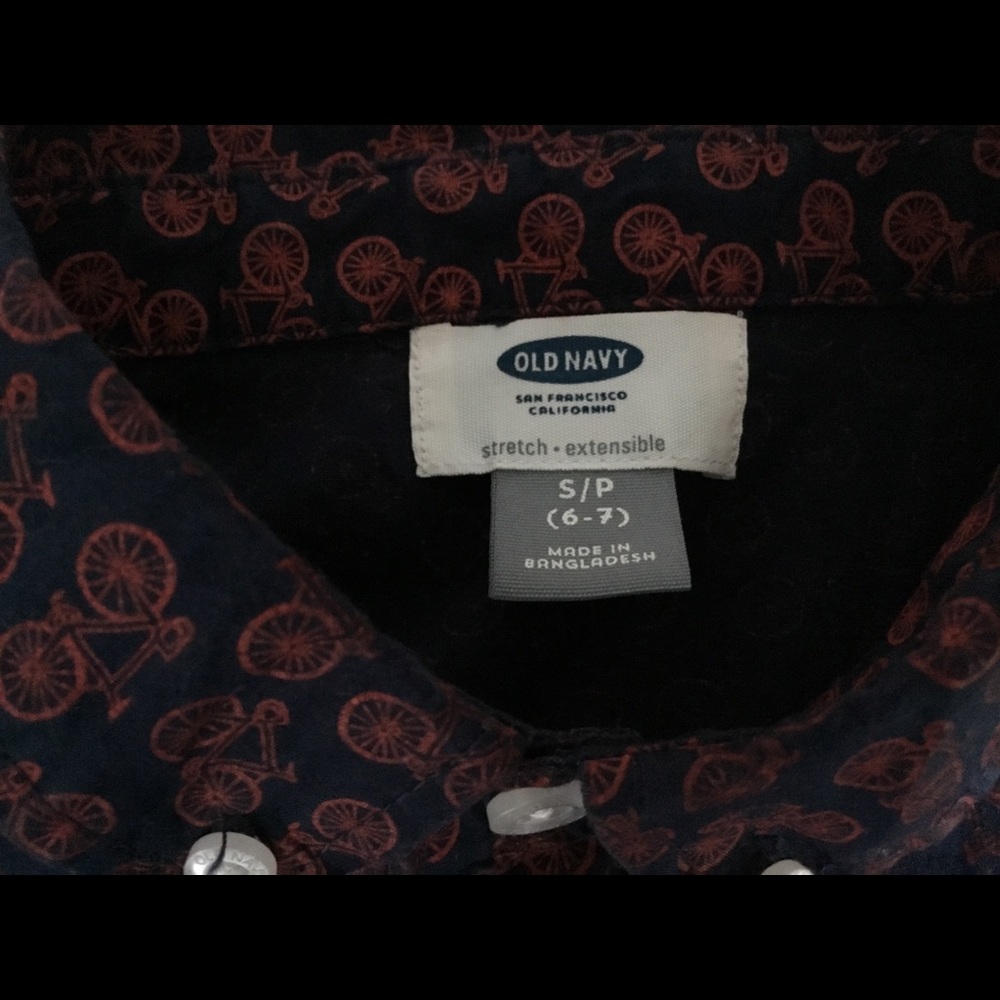 Old Navy boys,s shirt.